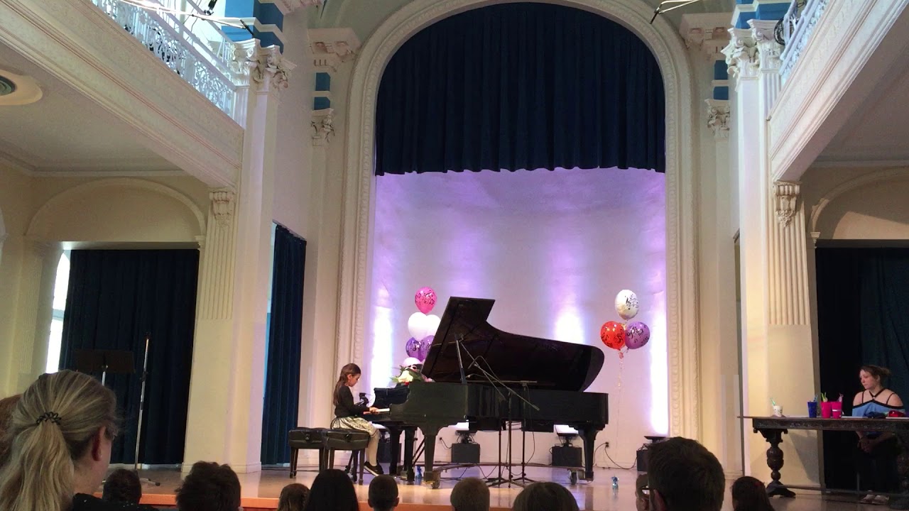 Delphine couloume concert piano 2019