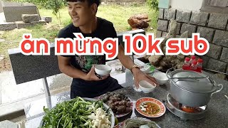 Nấu lẩu hải sản ăn mừng kênh sắp đạt mốc 10k sub. Seafood hotpot  [KHA TRẦN Vlog]