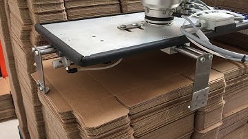 Moving cardboard with OnRobot