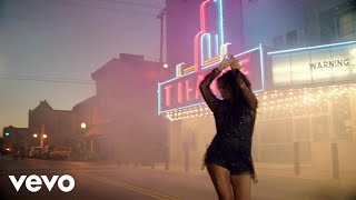 Sara Evans - Marquee Sign YouTube Videos