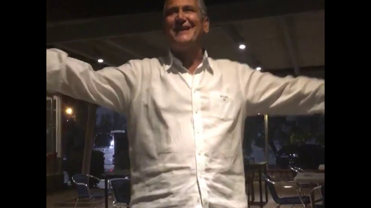 Dancing in Korinthos