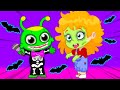 🕷 🕸Halloween night song by Groovy The Martian & Phoebe dressed up with cool costumes