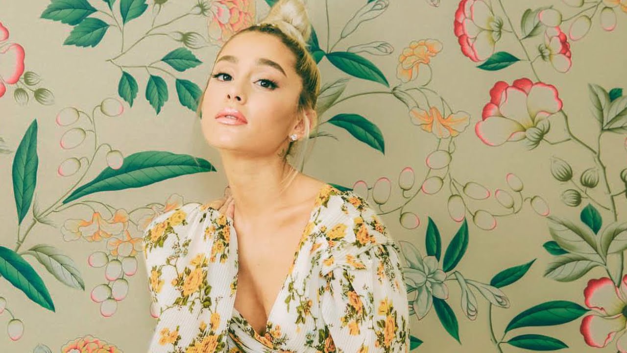 Ariana Grande - streets