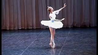 Oksana Marchuk. Princess Florine variation from Sleeping Beauty Bluebird PPD . Vaganova. 2009.