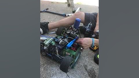 How to start a nitro powered rc car whith Out a starter box