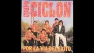 Video thumbnail of "GRUPO CICLON DESESPERADO"