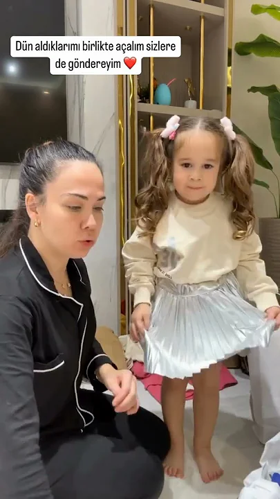 Dün aldıklarımı birlikte açalım sizlerede göndereyim ❤️