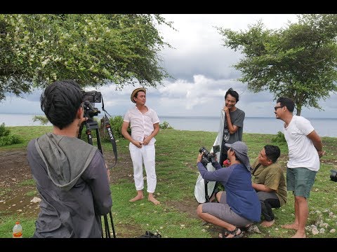 BUDI DOREMI - TOLONG | M/V Behind The Scene BUDI DOREMI - TOLONG | M/V Behind The Scene