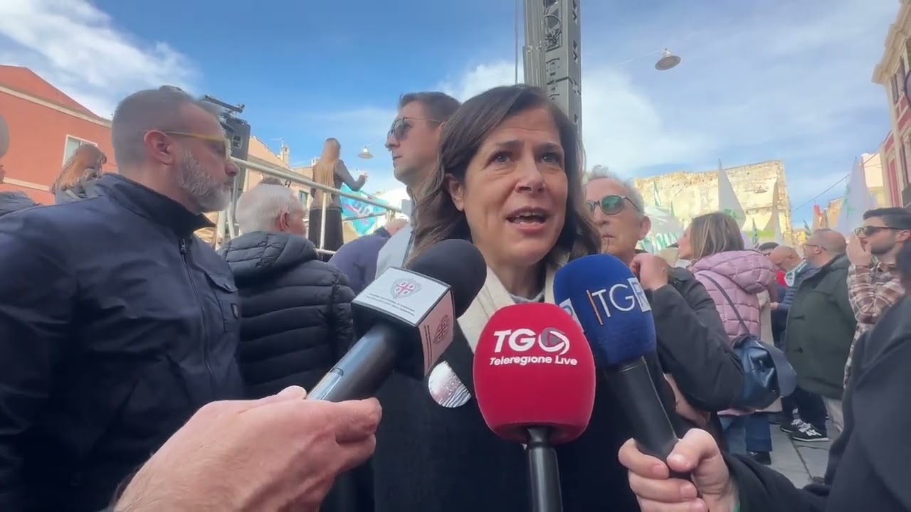 Cagliari, piazza contro l’arrivo dei detenuti al 41 bis: in campo sindaci e centrosinistra