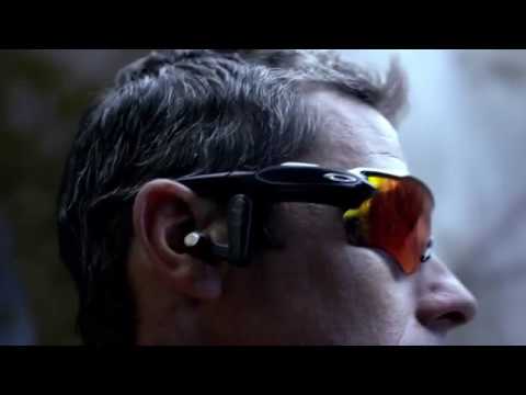 oakley radar pace voice activated coaching sunglasses