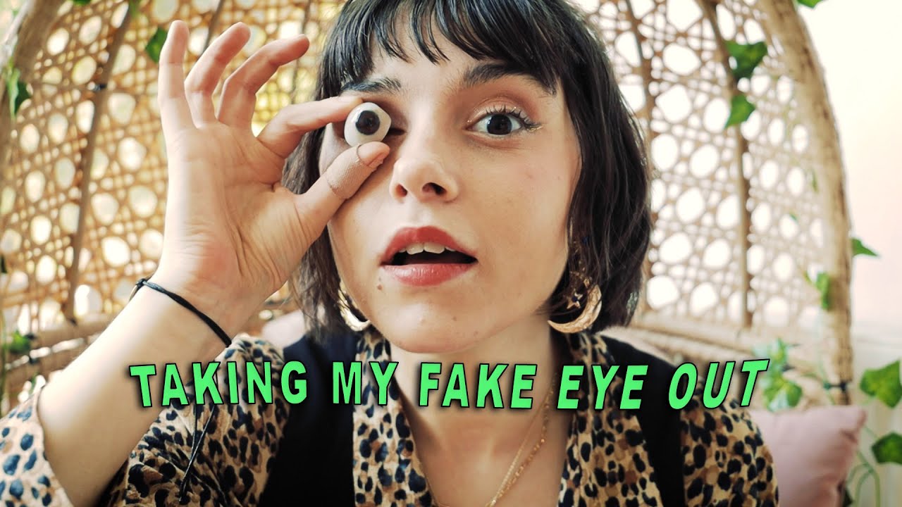 taking out my prosthetic eye and showing you what's behind it 