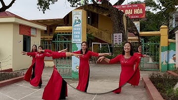 "Thể dục là yêu nước". Bài thể dục giữa giờ của Công đoàn trường TH Đại Hóa, Tân Yên, Bắc Giang.