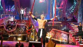 Pink Get the Party started live (funhouse tour) 2009