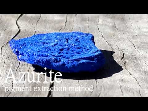 Azurite - precious mineral into paint pigment