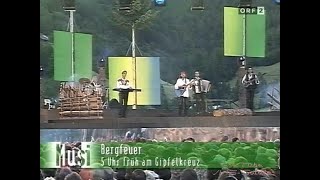 Bergfeuer - Fünf Uhr früh am Gipfelkreuz - 1997