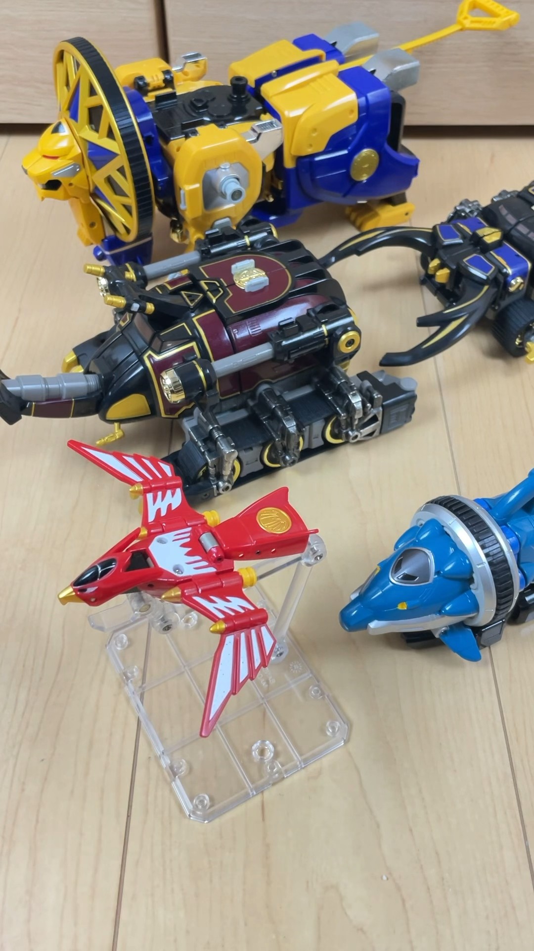ハリケンジャー 風雷丸 忍風戦隊ハリケンジャー】風雷丸と轟雷旋風神で遊んでみた