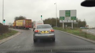 How to change lanes on Spiral Roundabouts