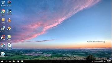 How to copy windows 10  Lock screen images with one click