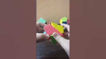 Loop #rubikscube #loop #cube #notaloop #cubing #satisfyingloop #rubik #satisfying #cubeboy
