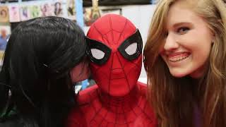 Spider Man VS Fan Expo Dallas 2017 VS Pretty Ladies VS VENOM