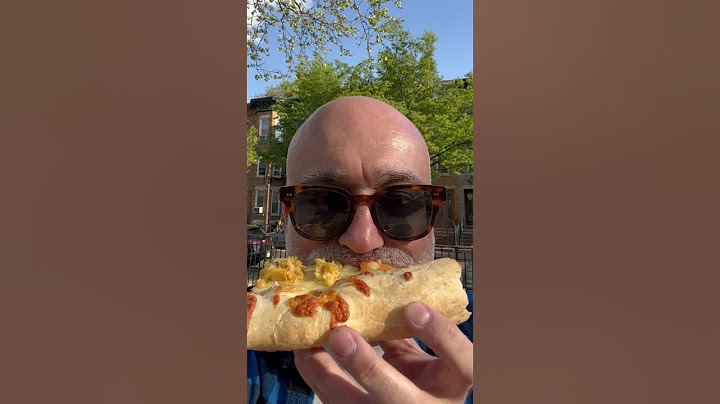 4 hour queue for expensive pizza