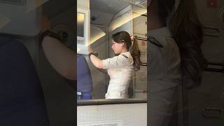 Download Lagu Pramugari Cantik Super Air Jet check before flight #cabincrewjobs #cabincrew #airport MP3 Download Lagu Pramugari Cantik Super Air Jet check before flight #cabincrewjobs #cabincrew #airport MP3