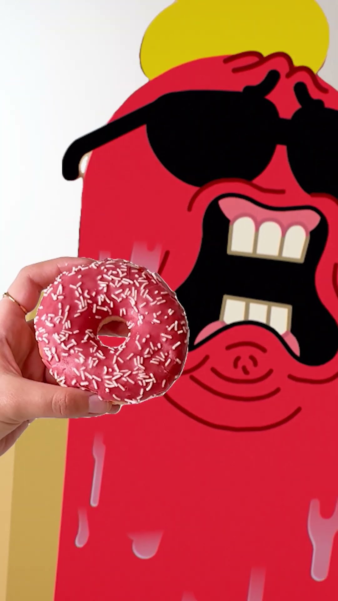 Candy Challenge - Gumball Vs Hot Dog Guy | The Amazing World of Gumball | Cartoon Network