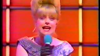 MARI WILSON &amp; THE WILSATIONS...&quot;JUST WHAT I ALWAYS WANTED&quot;