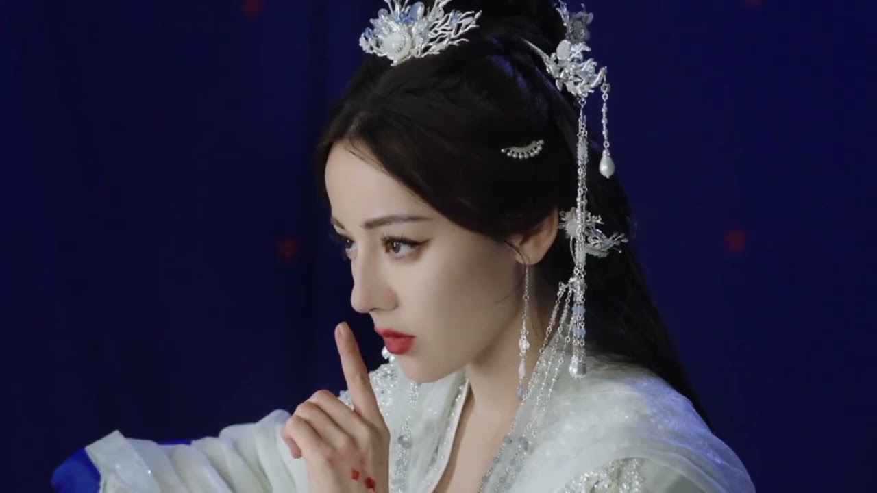 Drama "Love Beyond The Grave" ( 慕胥辞 )Adapted from the web novel "Bai Ri Ti Deng" (白日提灯)