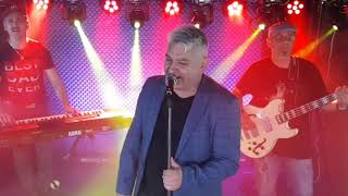 Mircea Patovan & Trubadurii Band - La tati ni greu ( Cover: Desperado )