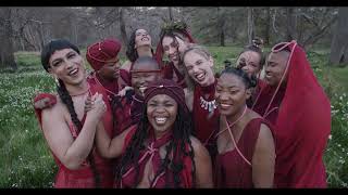 Zolani Mahola – Masiyembo ft. The Feminine Force | Official Music Video