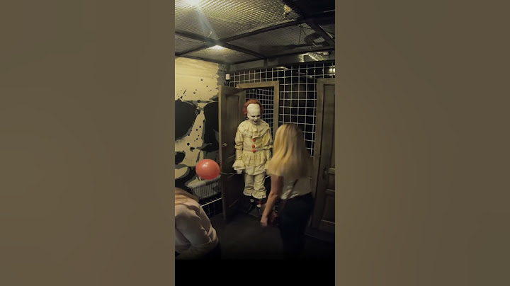 🤡 Клоун ОНО спрятался в туалете Пранк #shorts
