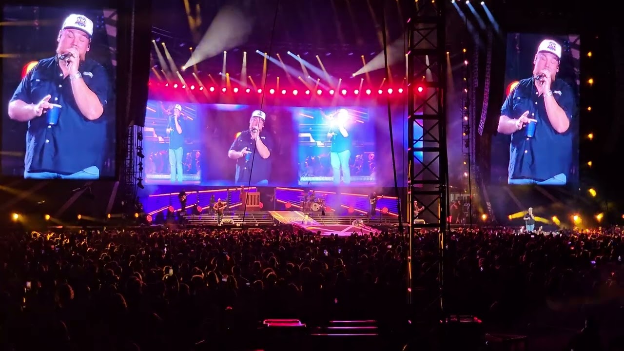 Luke Combs - The Kind of Love We Make (live at MetLife Stadium; July 20, 2024)