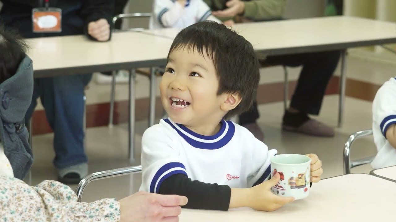 清瀬しらうめ幼稚園　2025年4月 うめちゃんきっず_移行クラス満3歳児_親子登園の様子