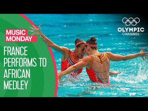 Mesmerising Artistic Swimming Routine to an African Medley at Rio 2016 | Music Monday