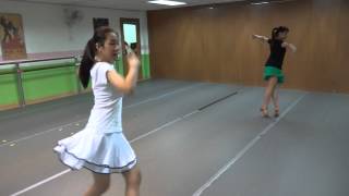 社交ダンス　レオン　マレーシアでの指導　ソロダンス　ジュニアダンス　 ballroom dance latin dance