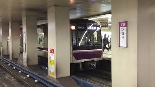 Osaka Metro谷町線30000系4編成32904F八尾南行天王寺駅にて