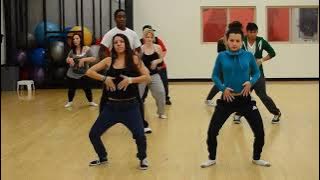 L4D - 'Bend Like Banana' by RJ and Aisha Farnum
