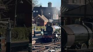 GWR Saint class 2999 ‘ Lady of legend’ arriving into Horsted Keynes station (the bluebell railway)￼￼