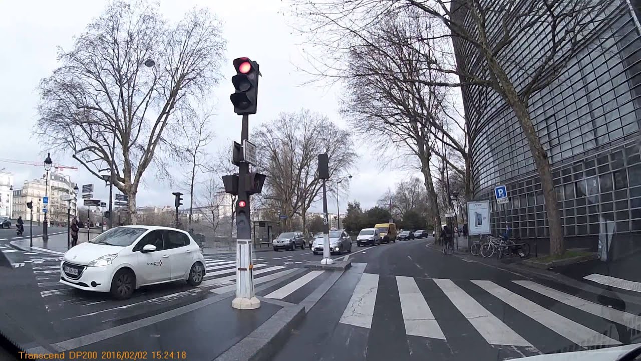 Driving In Paris - 02/02/2016