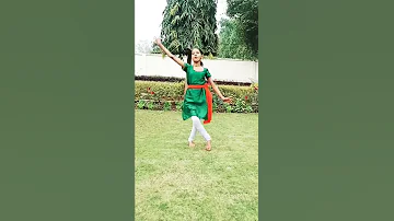 Republic day special🇮🇳 desh rangila song dance cover by Aakriti || 🇮🇳