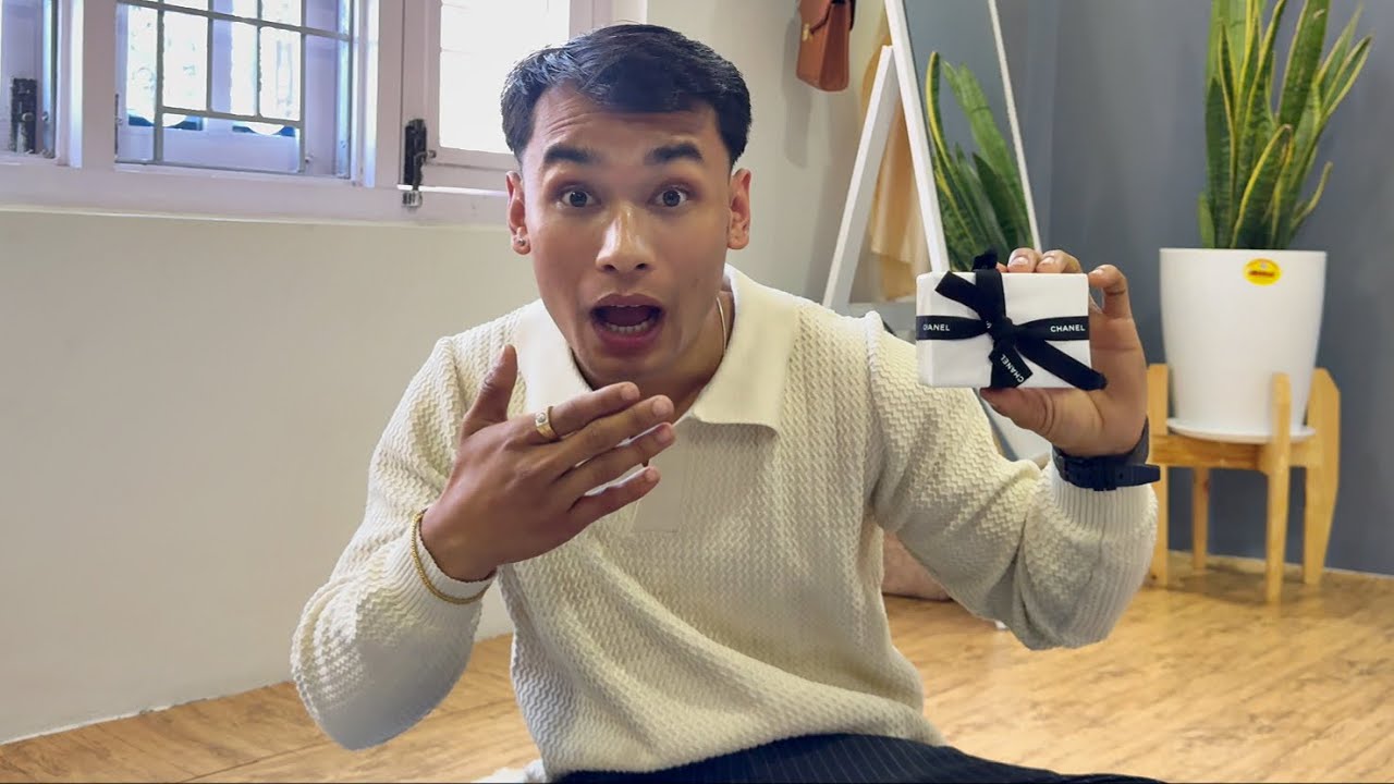 UK BATA MAHANGO GIFT AAYO MALAI😮