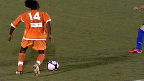 Gregory Richardson scores against the Vancouver Wh...