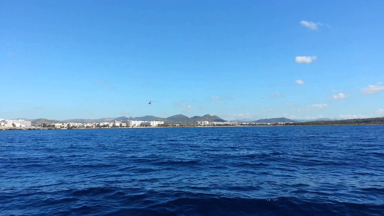 31/07/2013 Helicóptero cerca de cala Ratjada