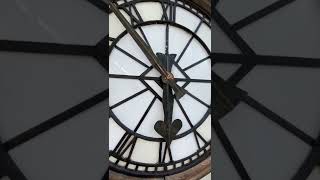Gents of Leicester Pul-syn-etic Waiting Train Turret Clock