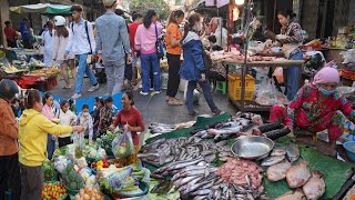 Orussey Evening Street Market - Amazing Food Market Selling Fresh Fruit, Vegetable, Fish & Seafood