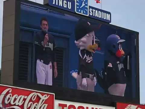 2015 6.7 神宮球場 東京ヤクルト vs 千葉ロッテ つば九郎のカンペトークに防戦一方のマーくん