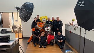 Mascots from Houston Astros, Texans, Rockets + More pose with pets for adoption. by houstonpettalk 114 views 1 year ago 4 minutes, 40 seconds