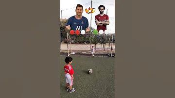 محمد صلاح ميسي Football Shorts 