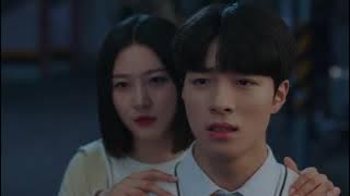 Ghost seeing couple The Great Shaman Ga Doo-shim